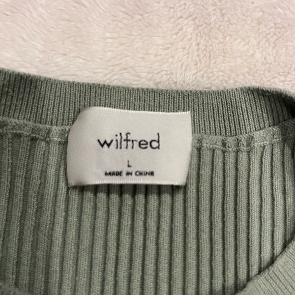 Aritzia Wilfred Reso Sweater Crop Green Size L - Picture 4 of 7